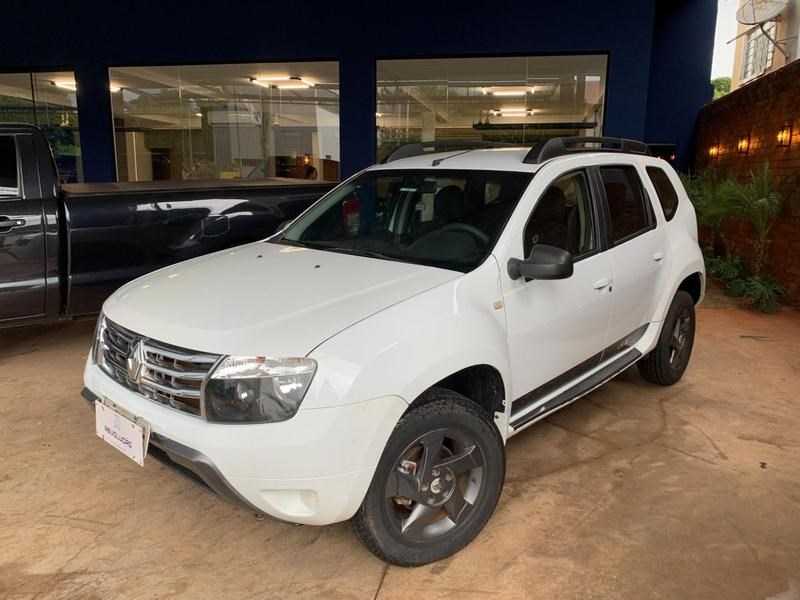 //www.autoline.com.br/carro/renault/duster-16-outdoor-16v-flex-4p-manual/2015/campo-grande-ms/24923101