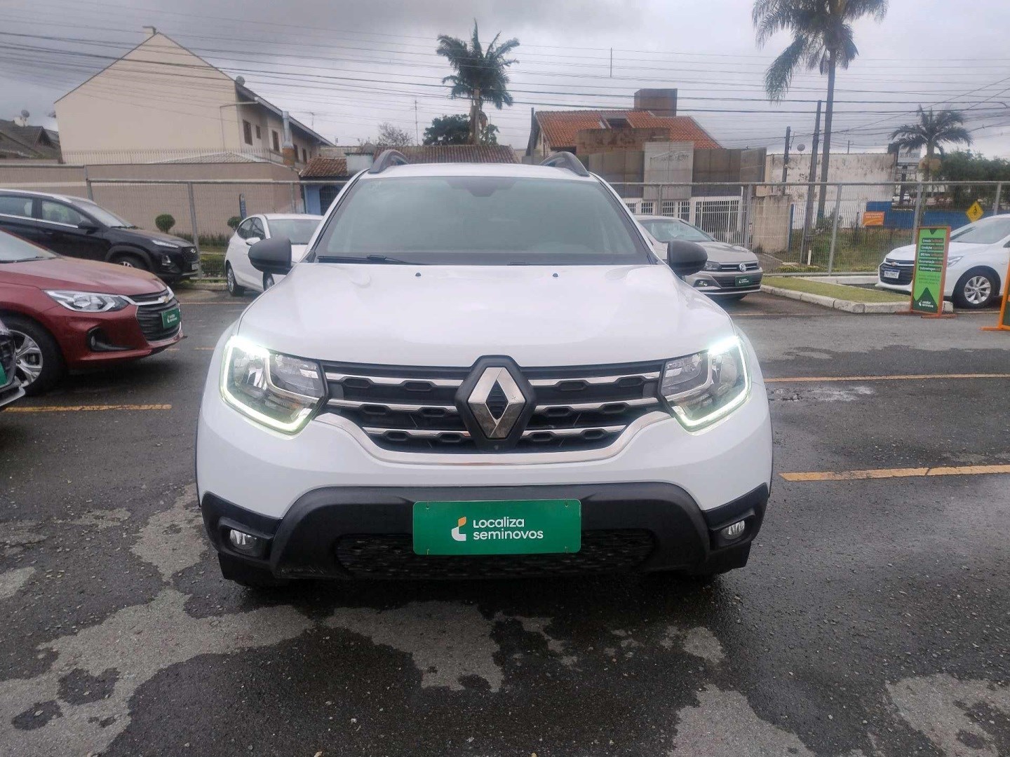 //www.autoline.com.br/carro/renault/duster-16-iconic-16v-flex-4p-cvt/2023/curitiba-pr/24943767