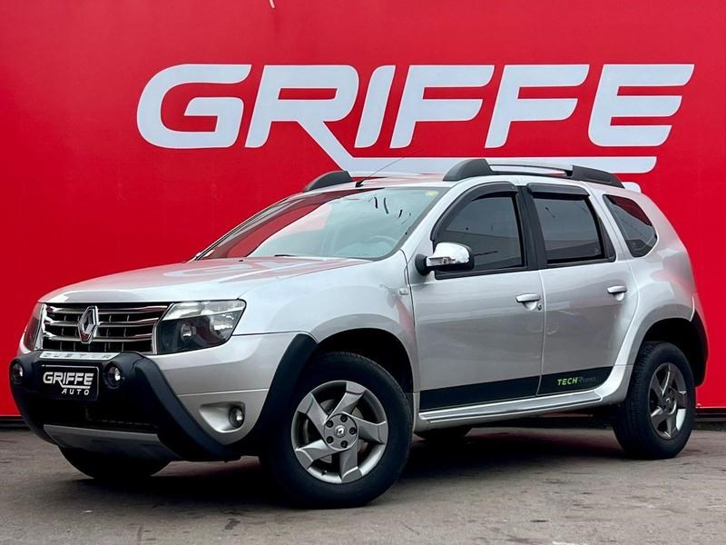 //www.autoline.com.br/carro/renault/duster-16-16v-flex-4p-manual/2014/curitiba-pr/24949306