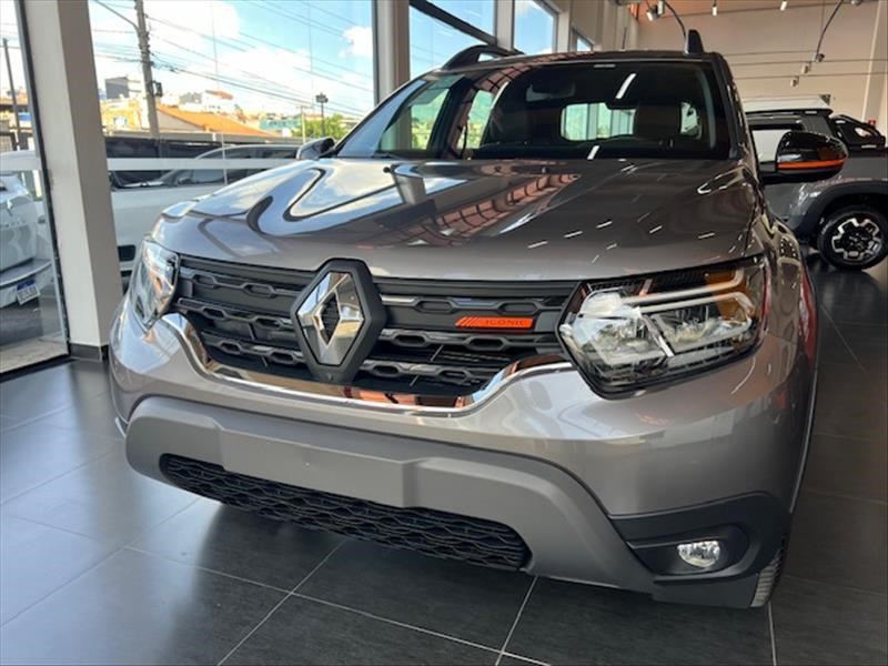 //www.autoline.com.br/carro/renault/duster-16-iconic-plus-16v-flex-4p-cvt/2025/sao-paulo-sp/24950754