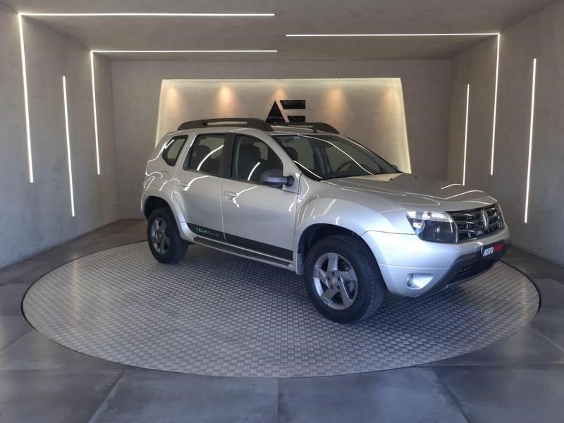 //www.autoline.com.br/carro/renault/duster-20-dynamique-16v-flex-4p-manual/2015/brasilia-df/25023088