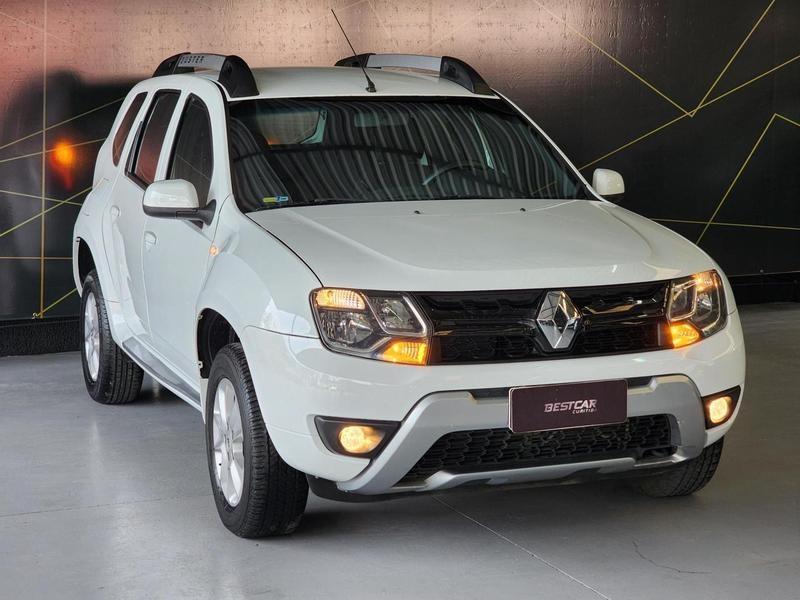 //www.autoline.com.br/carro/renault/duster-16-dynamique-16v-flex-4p-manual/2017/curitiba-pr/25025300