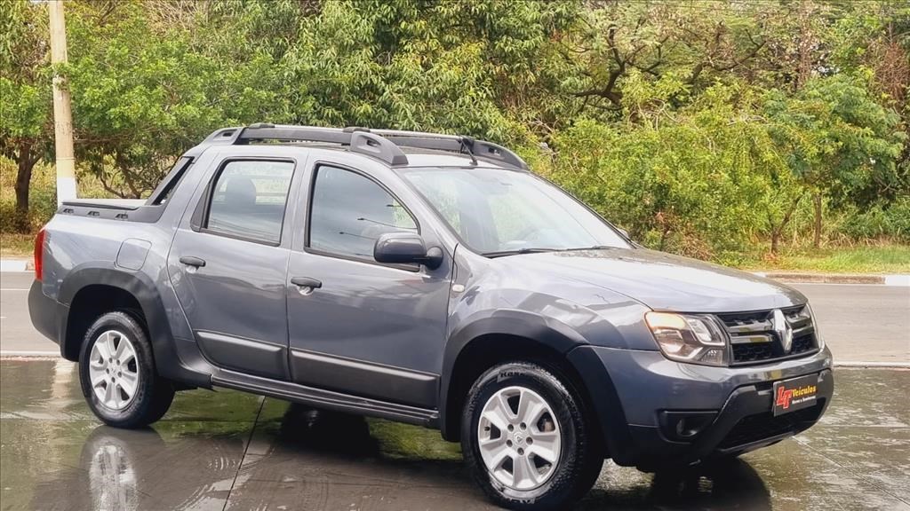 //www.autoline.com.br/carro/renault/duster-oroch-16-expression-16v-flex-4p-manual/2016/campinas-sp/24883954
