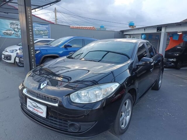//www.autoline.com.br/carro/renault/fluence-16-expression-16v-flex-4p-manual/2014/salto-sp/23868503