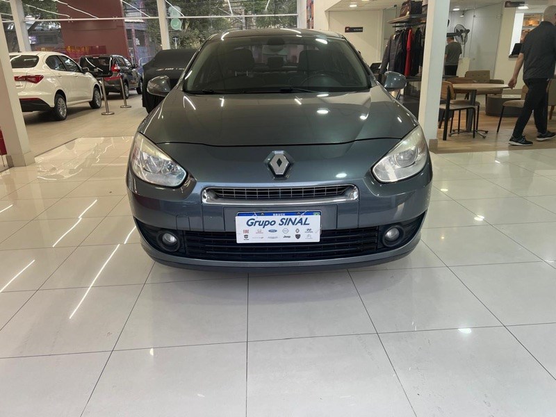 //www.autoline.com.br/carro/renault/fluence-20-dynamique-16v-flex-4p-cvt/2013/sao-paulo-sp/24970997