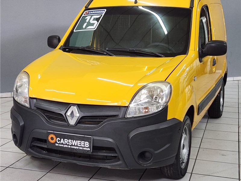 //www.autoline.com.br/carro/renault/kangoo-16-16v-flex-4p-manual/2015/santo-andre-sp/24056033