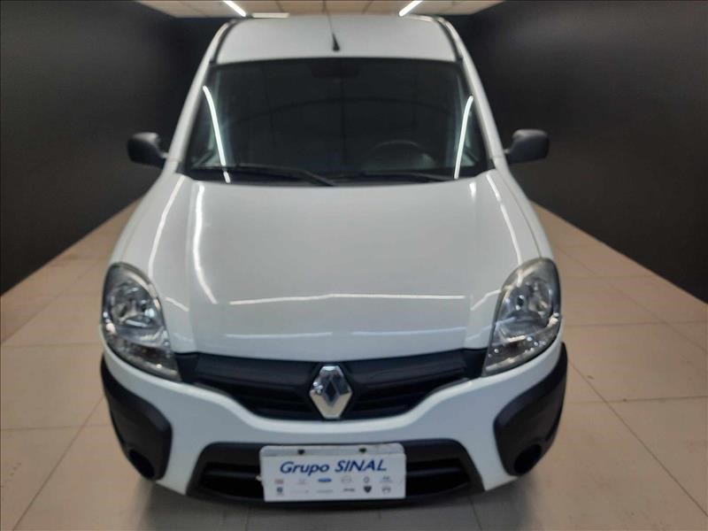 //www.autoline.com.br/carro/renault/kangoo-16-8v-flex-2p-manual/2018/sao-bernardo-do-campo-sp/24920158