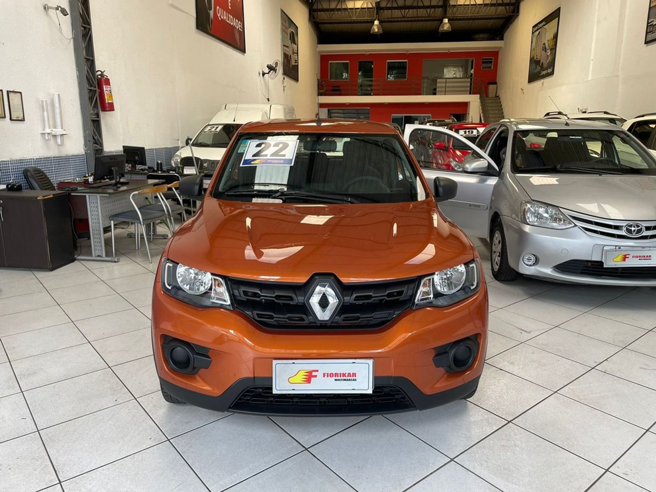 //www.autoline.com.br/carro/renault/kwid-10-zen-12v-flex-4p-manual/2022/sao-paulo-sp/23844917