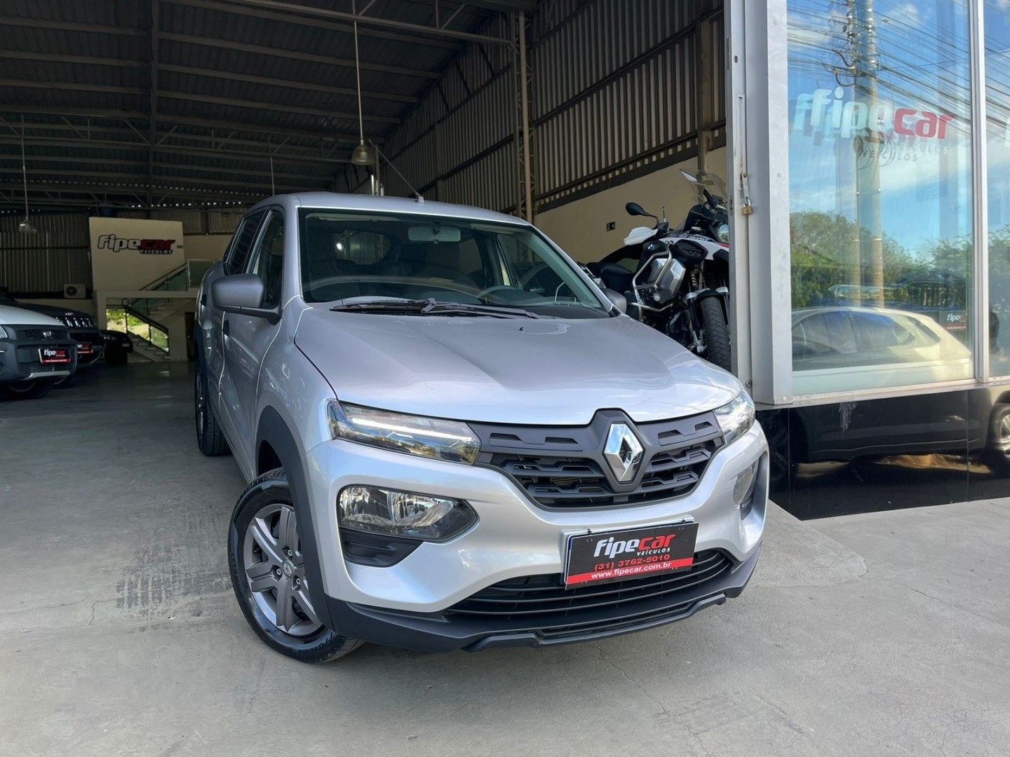 //www.autoline.com.br/carro/renault/kwid-10-zen-12v-flex-4p-manual/2024/conselheiro-lafaiete-mg/24967442