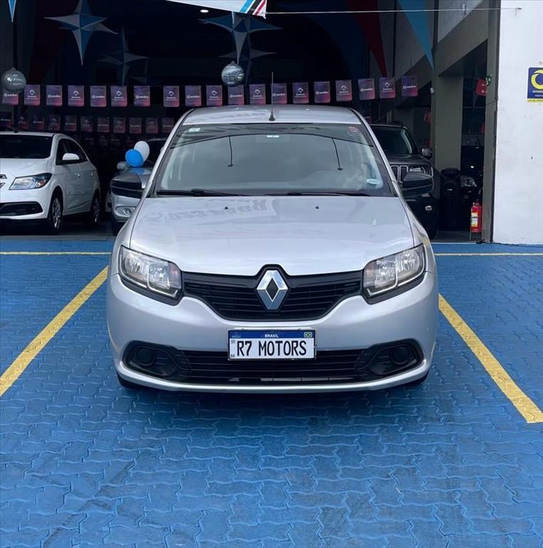 //www.autoline.com.br/carro/renault/logan-10-authentique-16v-flex-4p-manual/2015/campinas-sp/22715164