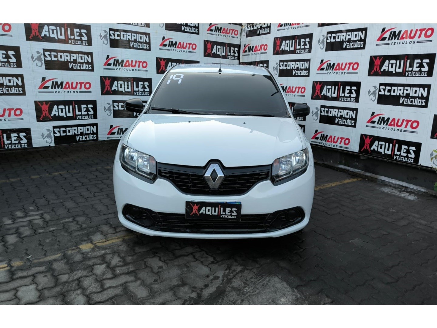 //www.autoline.com.br/carro/renault/logan-10-authentique-12v-flex-4p-manual/2019/rio-de-janeiro-rj/23891507