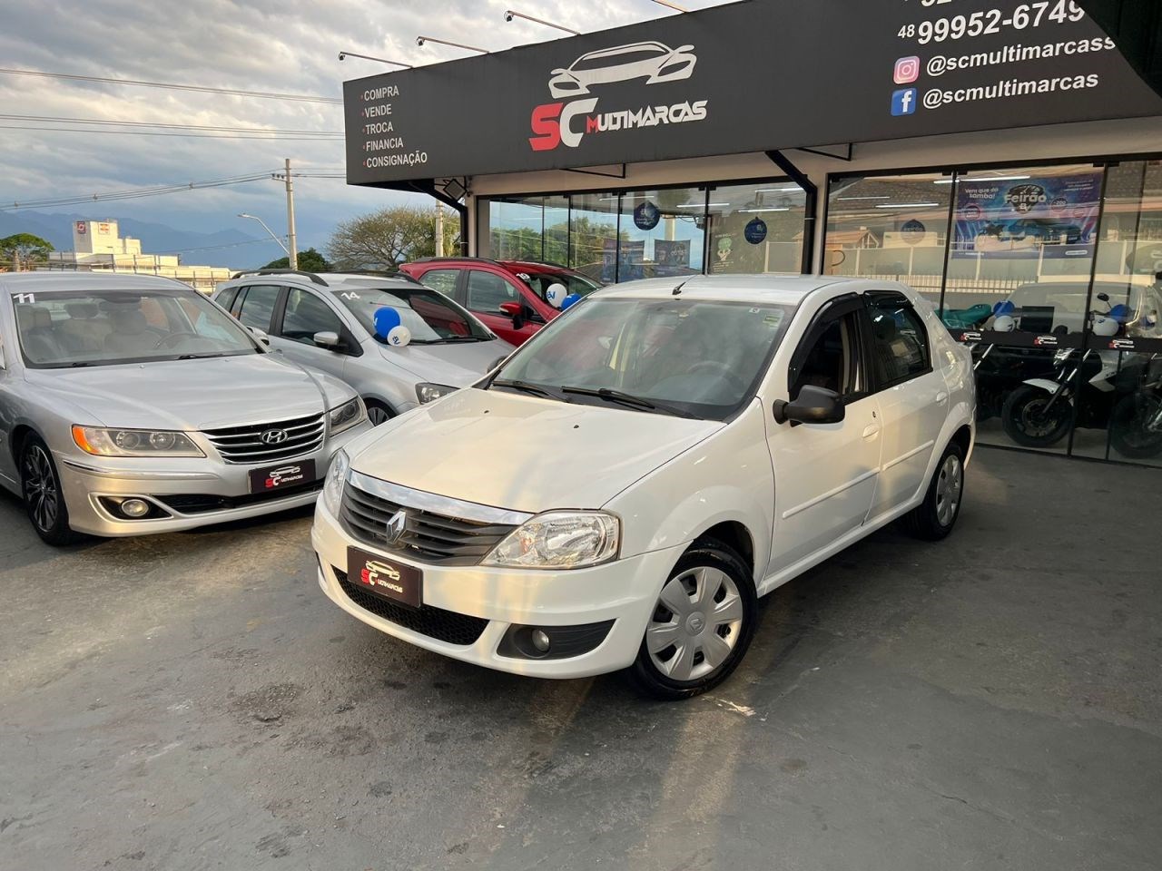 //www.autoline.com.br/carro/renault/logan-16-expression-16v-flex-4p-automatico/2012/florianopolis-sc/24434590