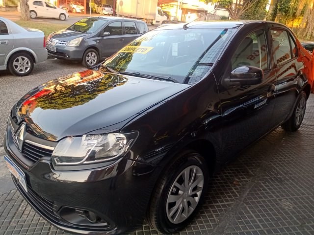 //www.autoline.com.br/carro/renault/logan-16-expression-16v-flex-4p-manual/2018/sorocaba-sp/25007648