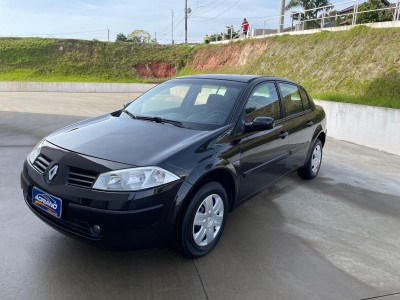 //www.autoline.com.br/carro/renault/megane-16-sedan-expression-16v-flex-4p-manual/2009/santa-cruz-do-sul-rs/24189314