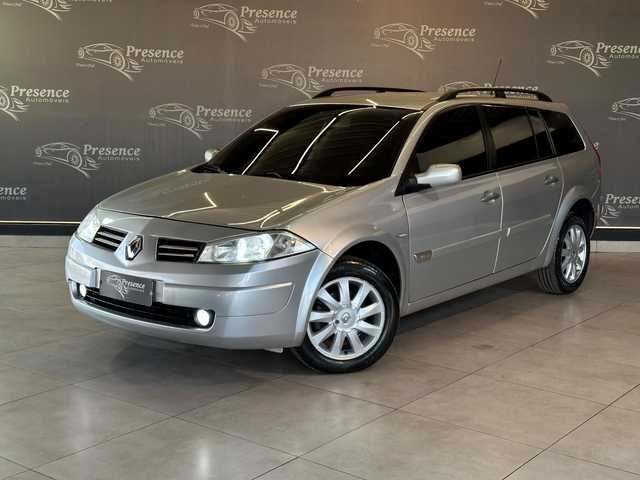 //www.autoline.com.br/carro/renault/megane-16-dynamique-16v-110cv-4p-flex-manual/2013/arapongas-pr/24625345