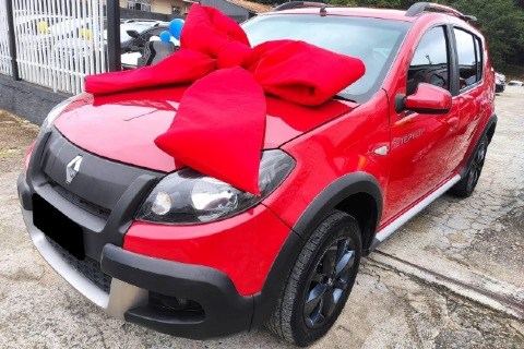 //www.autoline.com.br/carro/renault/sandero-16-stepway-8v-flex-4p-manual/2014/guarulhos-sp/23471077