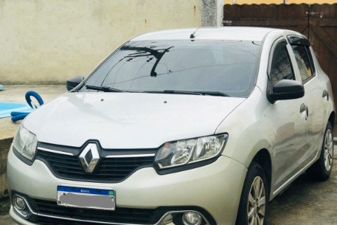 //www.autoline.com.br/carro/renault/sandero-10-authentique-16v-flex-4p-manual/2015/marica-rj/23700933