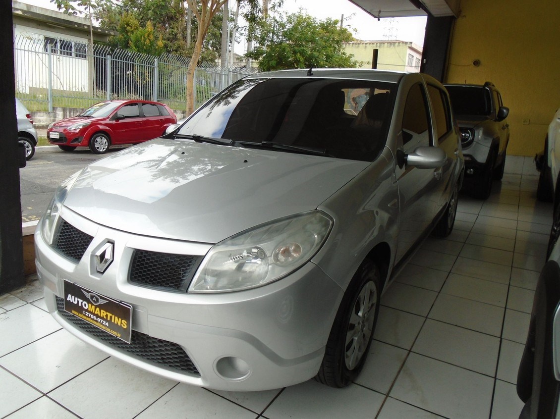 //www.autoline.com.br/carro/renault/sandero-16-expression-8v-flex-4p-manual/2009/sao-paulo-sp/24147069
