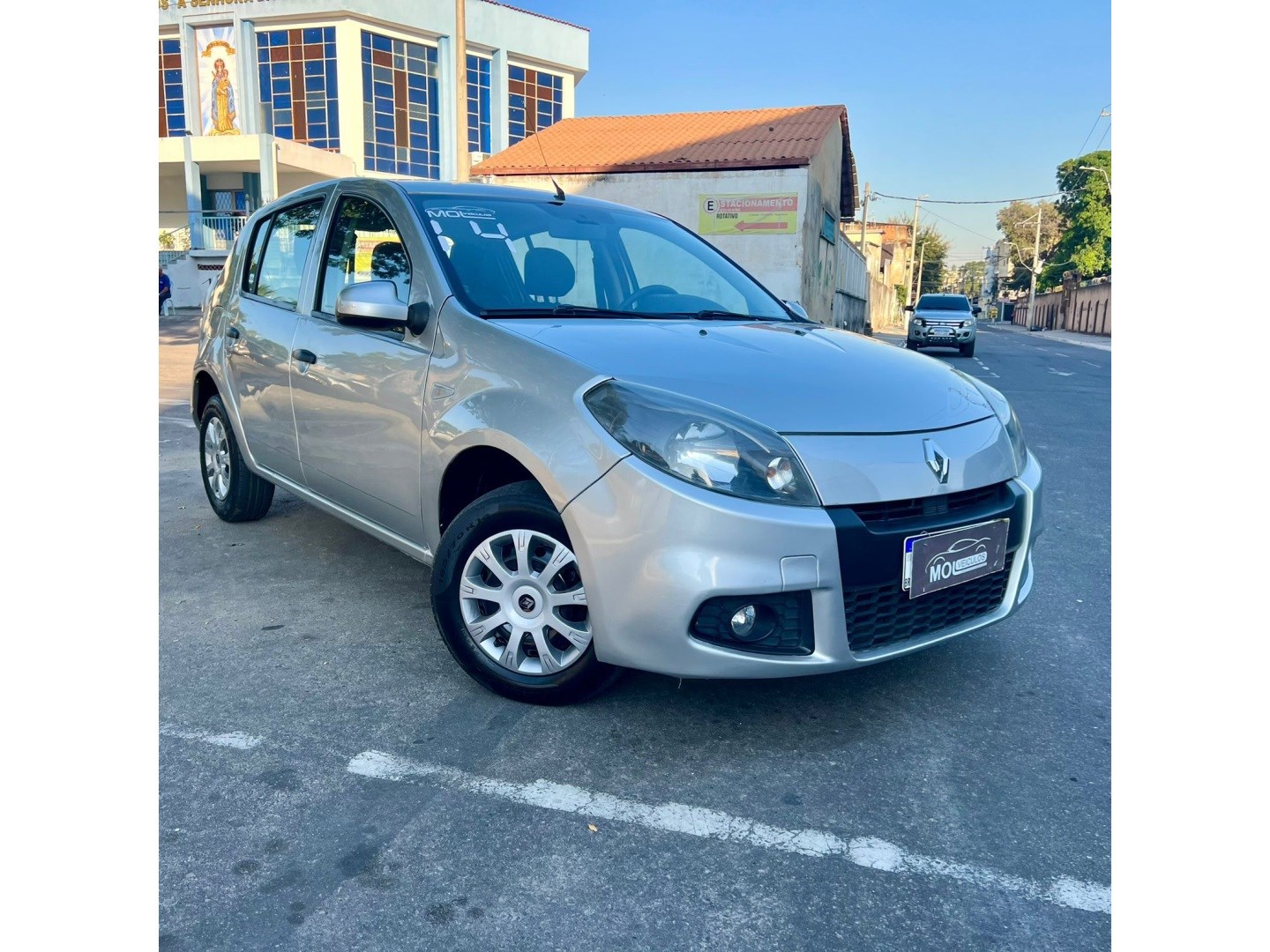 //www.autoline.com.br/carro/renault/sandero-10-expression-16v-flex-4p-manual/2014/sao-joao-de-meriti-rj/24248208