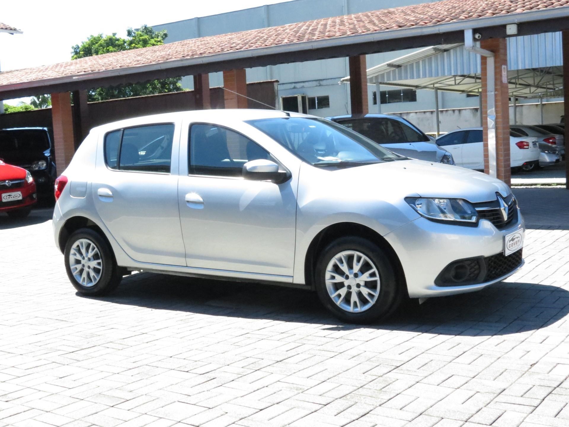 //www.autoline.com.br/carro/renault/sandero-16-expression-16v-flex-4p-manual/2020/joinville-sc/24268715
