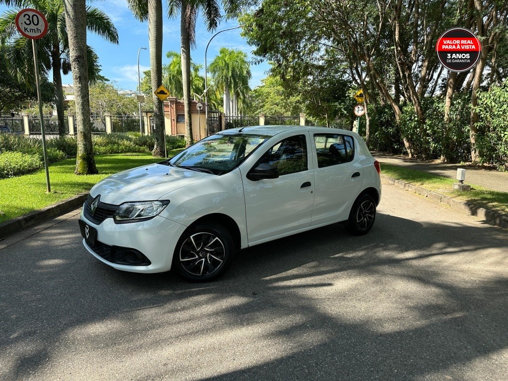 //www.autoline.com.br/carro/renault/sandero-10-authentique-12v-flex-4p-manual/2018/rio-de-janeiro-rj/24599538
