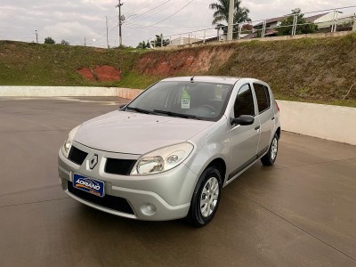 //www.autoline.com.br/carro/renault/sandero-10-expression-16v-flex-4p-manual/2009/santa-cruz-do-sul-rs/24651180