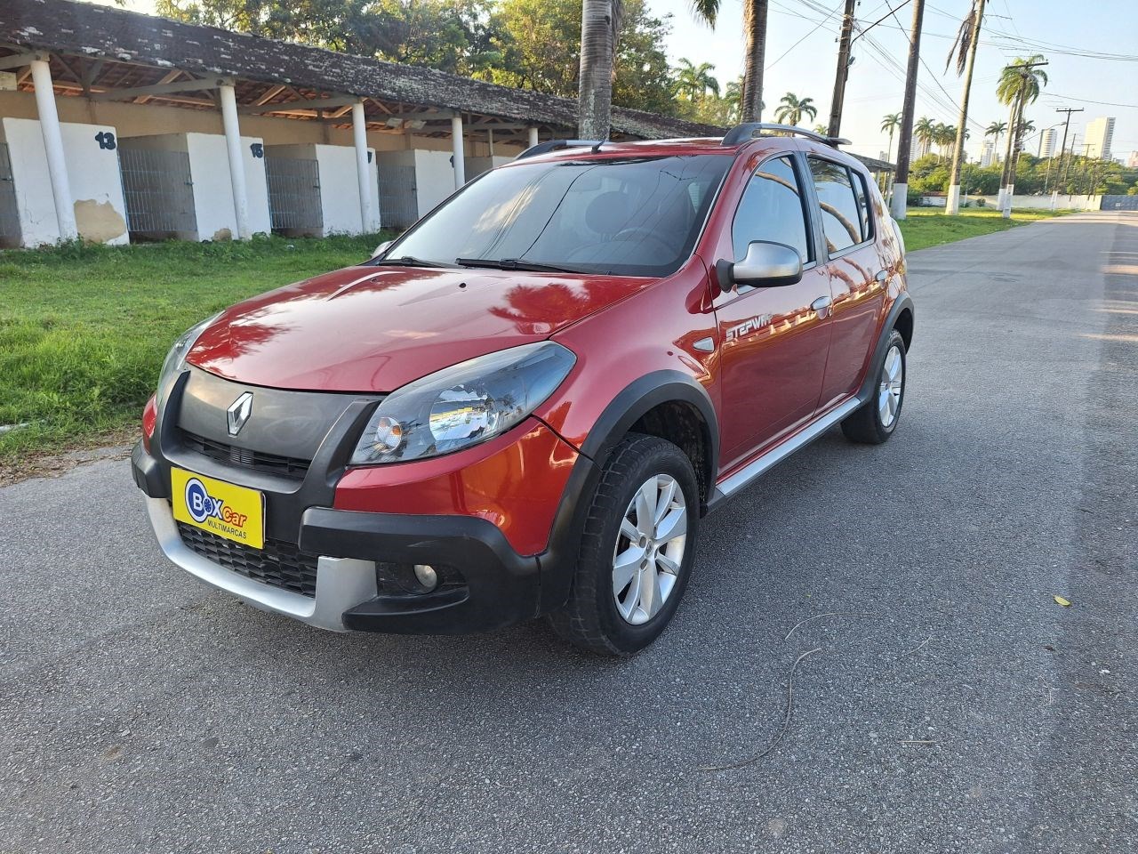 //www.autoline.com.br/carro/renault/sandero-16-stepway-16v-flex-4p-automatico/2013/recife-pe/24800209