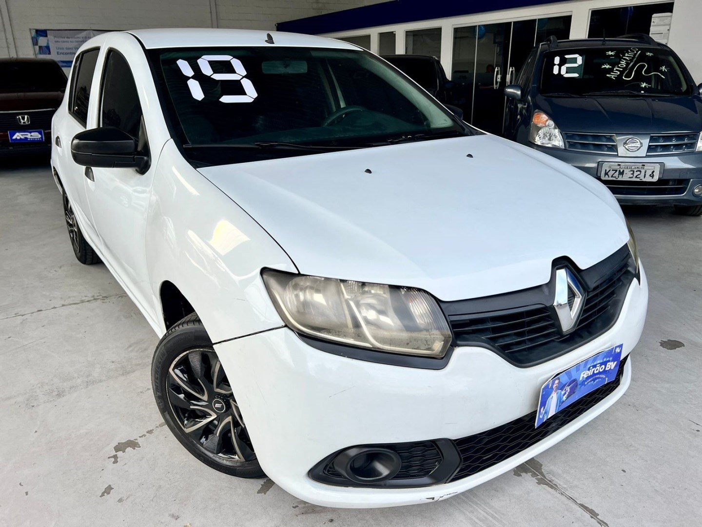 //www.autoline.com.br/carro/renault/sandero-10-authentique-12v-flex-4p-manual/2019/rio-de-janeiro-rj/24840176