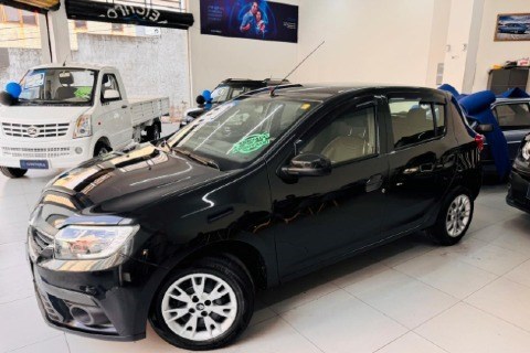 //www.autoline.com.br/carro/renault/sandero-10-zen-12v-flex-4p-manual/2020/sao-paulo-sp/24851332