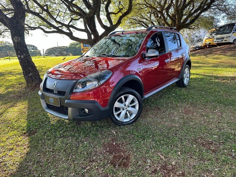 //www.autoline.com.br/carro/renault/sandero-16-stepway-16v-107cv-4p-flex-manual/2013/cafelandia-pr/24898686