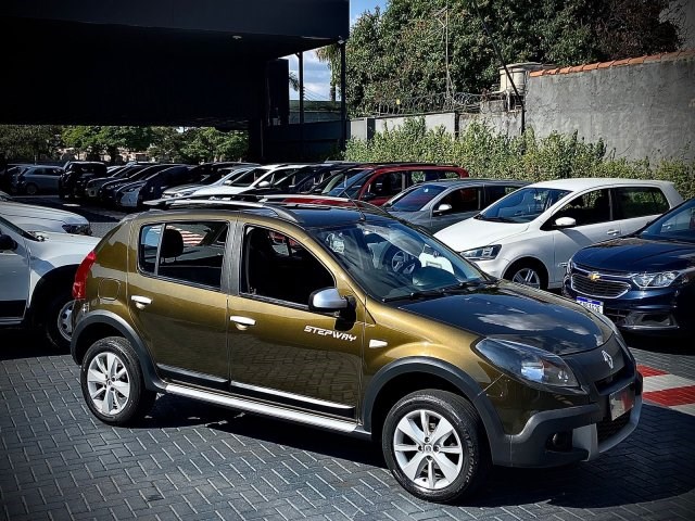 //www.autoline.com.br/carro/renault/sandero-16-stepway-16v-flex-4p-manual/2012/sorocaba-sp/24971144