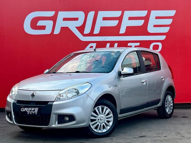 //www.autoline.com.br/carro/renault/sandero-16-privilege-16v-flex-4p-automatico/2012/curitiba-pr/24972253