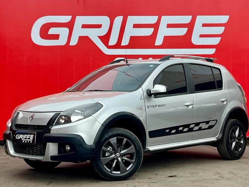 //www.autoline.com.br/carro/renault/sandero-16-stepway-16v-flex-4p-manual/2012/curitiba-pr/24974785