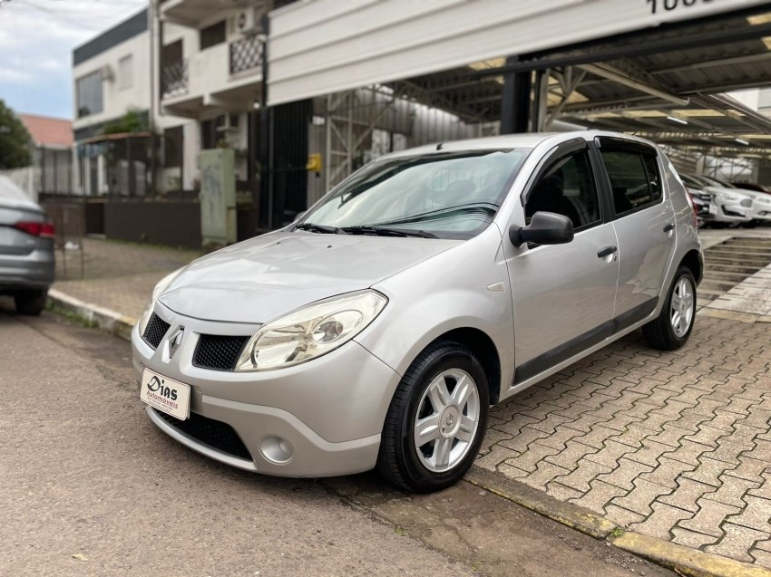 //www.autoline.com.br/carro/renault/sandero-16-expression-8v-flex-4p-manual/2010/novo-hamburgo-rs/25015667