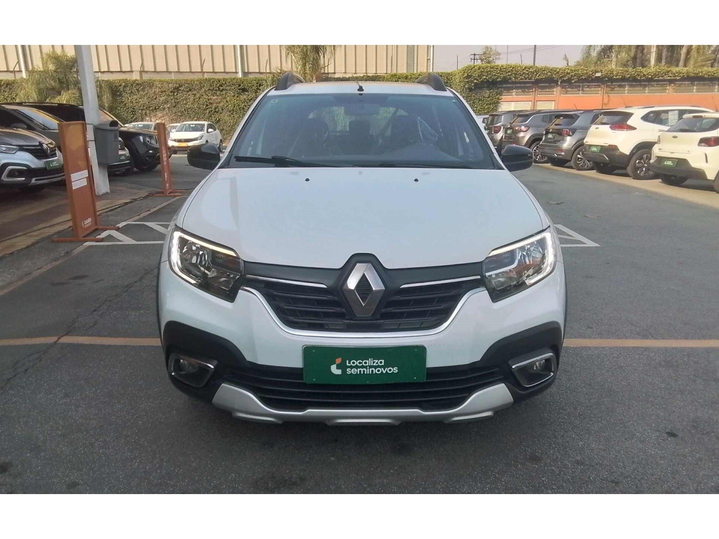 //www.autoline.com.br/carro/renault/sandero-16-stepway-zen-16v-flex-4p-manual/2023/sao-paulo-sp/25023042