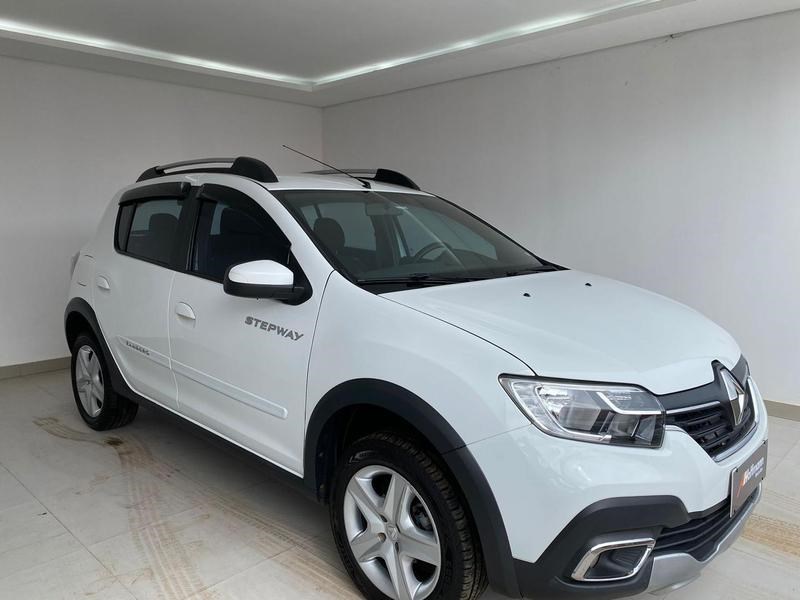 //www.autoline.com.br/carro/renault/sandero-16-stepway-zen-16v-flex-4p-manual/2022/brasilia-df/25032337