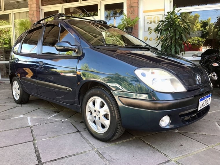//www.autoline.com.br/carro/renault/scenic-16-expression-16v-flex-4p-manual/2007/porto-alegre-rs/23655249
