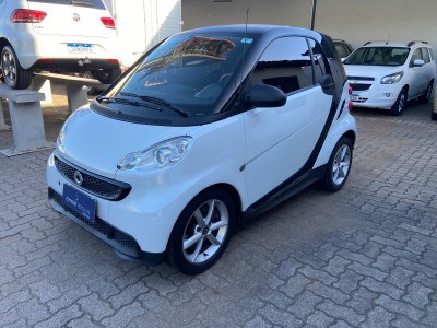 //www.autoline.com.br/carro/smart/fortwo-10-mhd-coupe-12v-gasolina-2p-automatizado/2013/canoas-rs/22704309