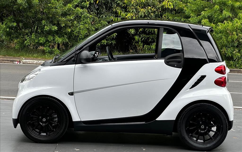 //www.autoline.com.br/carro/smart/fortwo-10-coupe-mhd-turbo-12v-at-2p-gasolina-automat/2012/campinas-sp/23186835