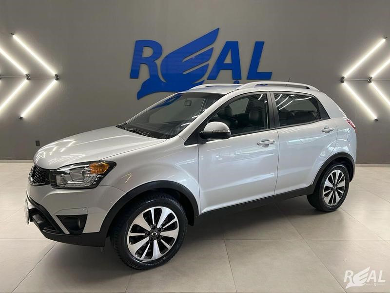 //www.autoline.com.br/carro/ssangyong/korando-20-executivo-awd-16v-diesel-4p-turbo-automati/2015/sapiranga-rs/25028391