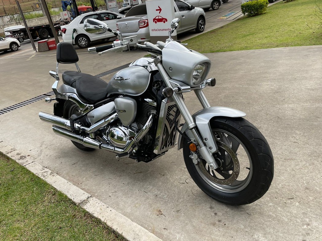 //www.autoline.com.br/moto/suzuki/boulevard-m800-gas-mec-basico/2015/sao-paulo-sp/24011574