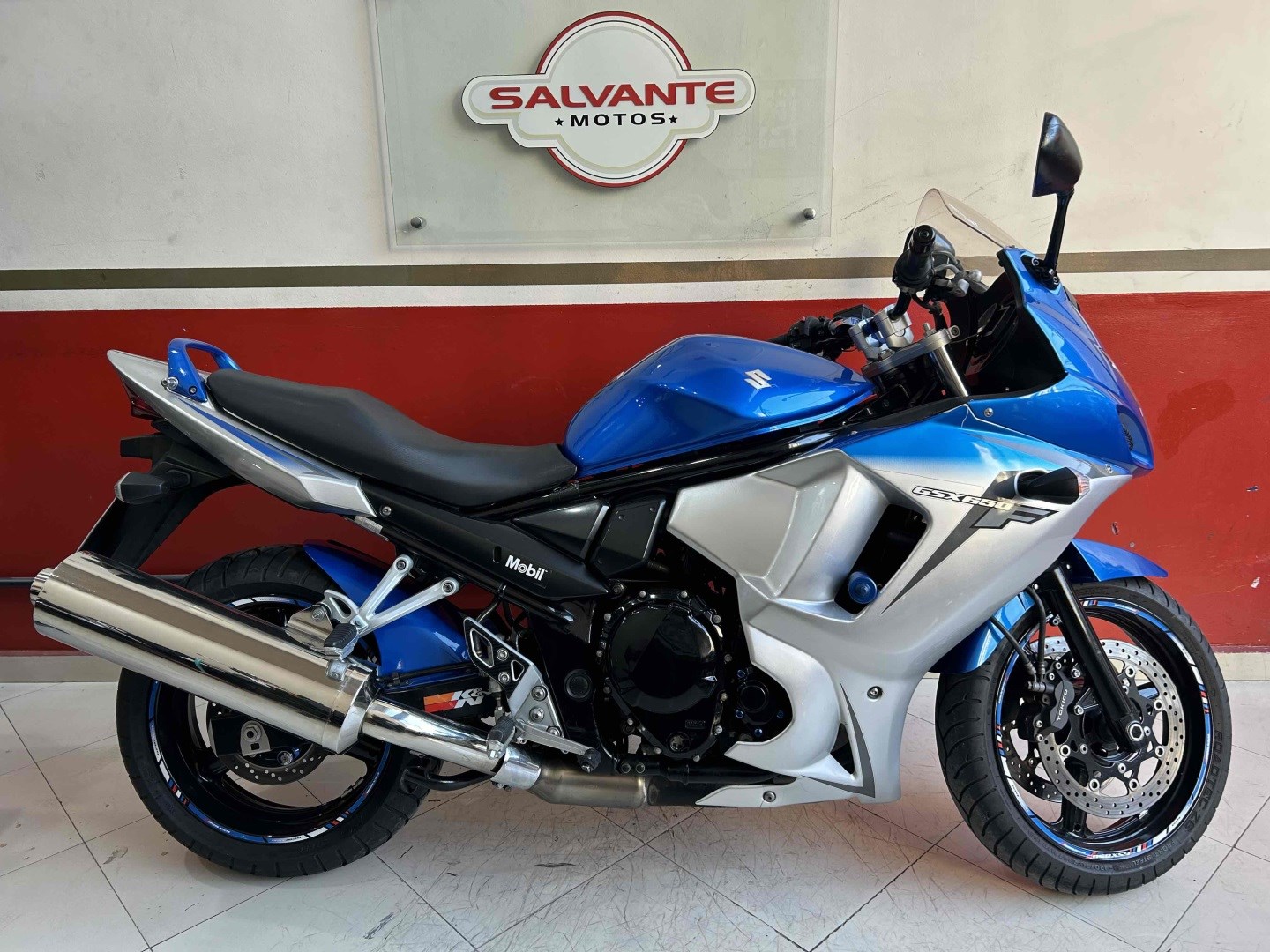 //www.autoline.com.br/moto/suzuki/gsx-650-f-gas-mec-basico/2013/sao-paulo-sp/24329412