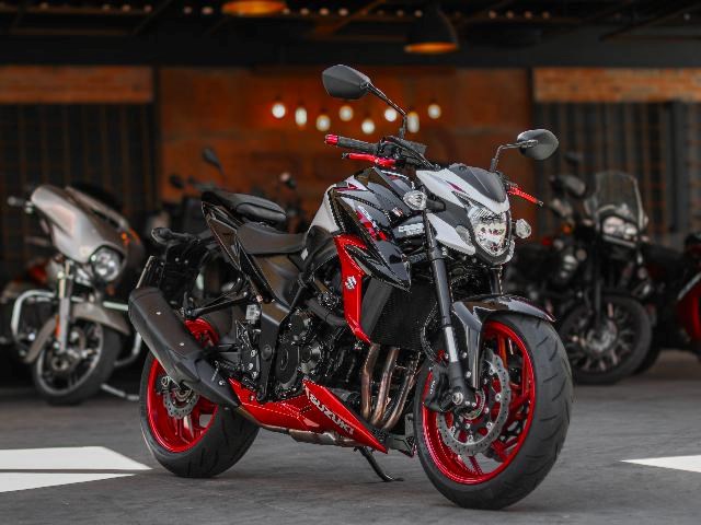 //www.autoline.com.br/moto/suzuki/gsx-s-750/2020/brasilia-df/24822749