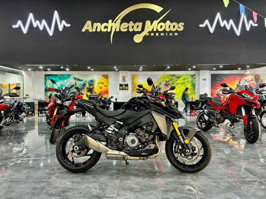 //www.autoline.com.br/moto/suzuki/gsx-s1000a/2024/peruibe-sp/24610424
