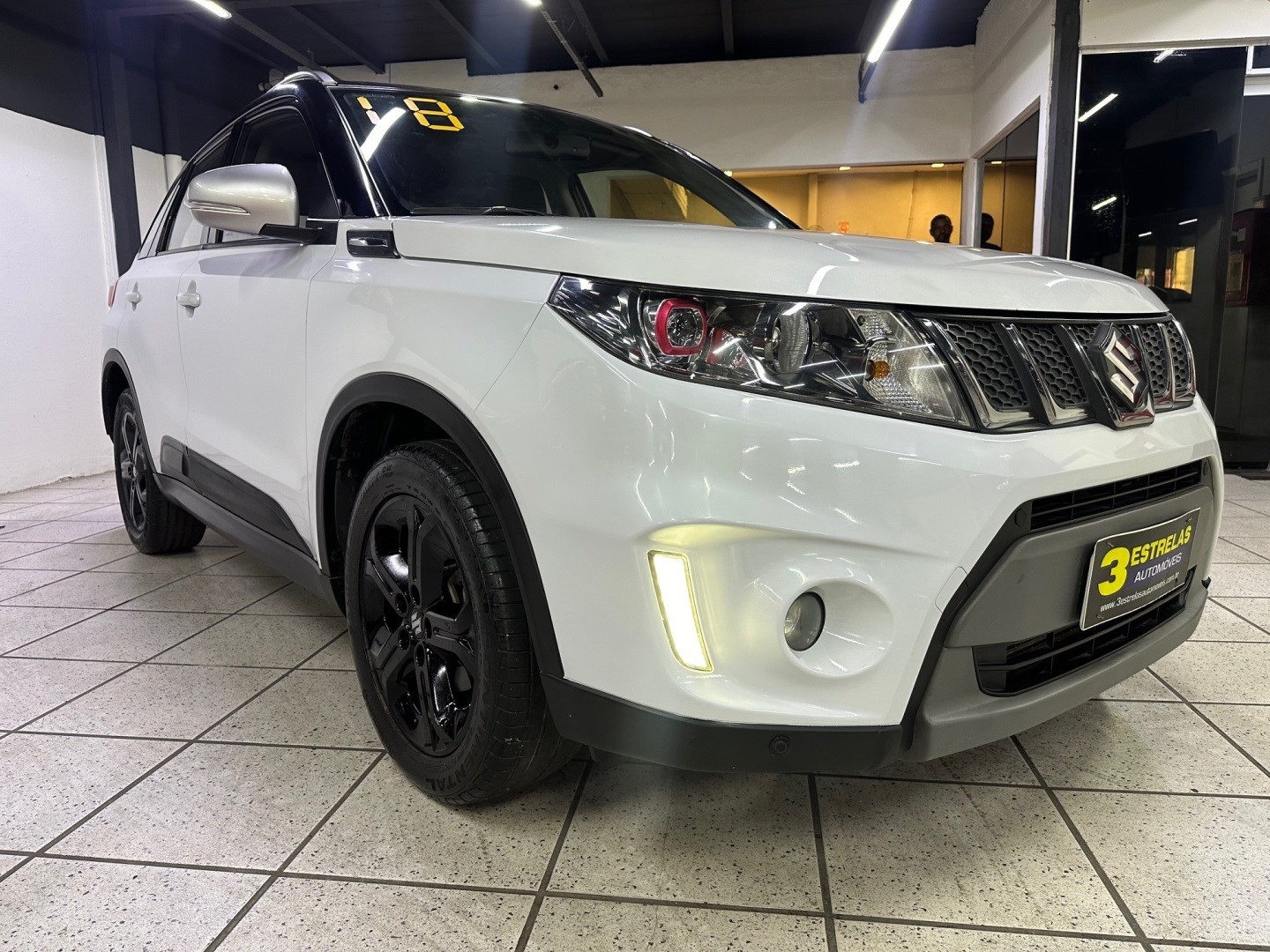 //www.autoline.com.br/carro/suzuki/vitara-14-4sport-16v-gasolina-4p-turbo-automatico/2018/rio-de-janeiro-rj/24902996