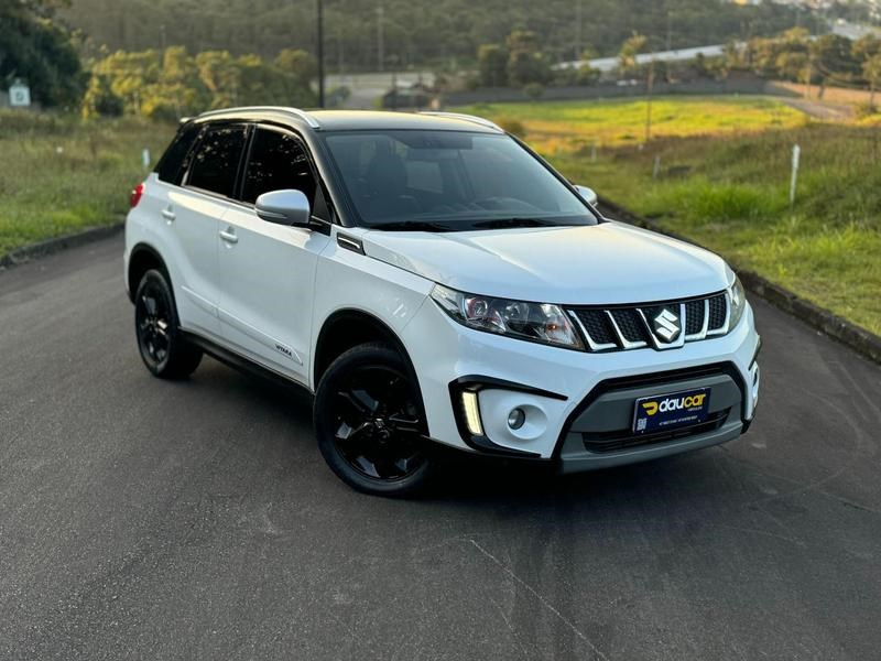 //www.autoline.com.br/carro/suzuki/vitara-14-4sport-16v-gasolina-4p-4x4-turbo-automatic/2018/joinville-sc/24963248