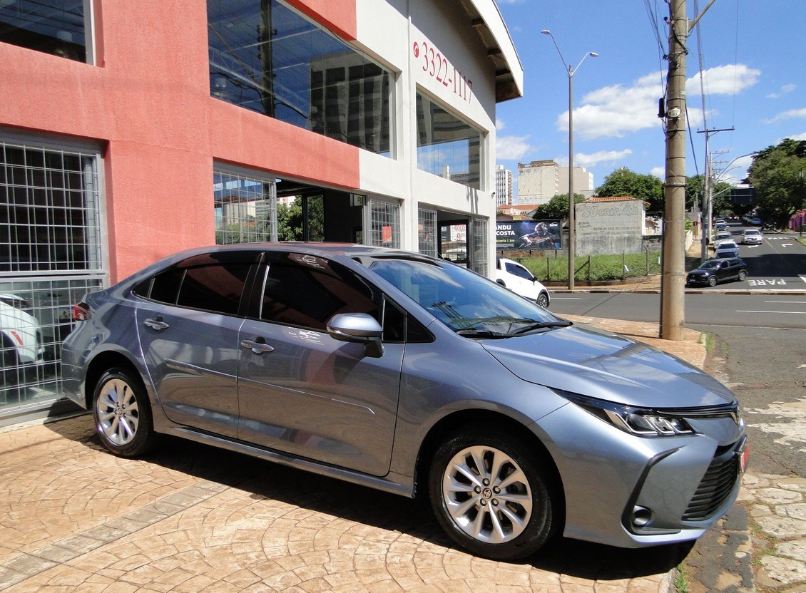 //www.autoline.com.br/carro/toyota/corolla-20-gli-16v-flex-4p-cvt/2021/araraquara-sp/23616335