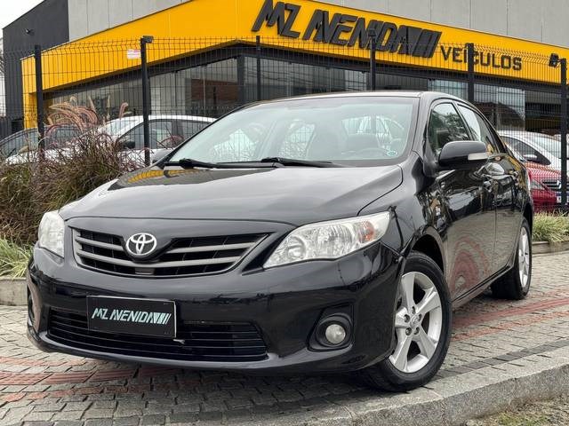 //www.autoline.com.br/carro/toyota/corolla-20-xei-16v-flex-4p-automatico/2012/joinville-sc/23810145