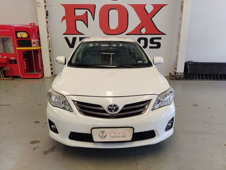 //www.autoline.com.br/carro/toyota/corolla-20-xei-16v-flex-4p-automatico/2014/franca-sp/23954282