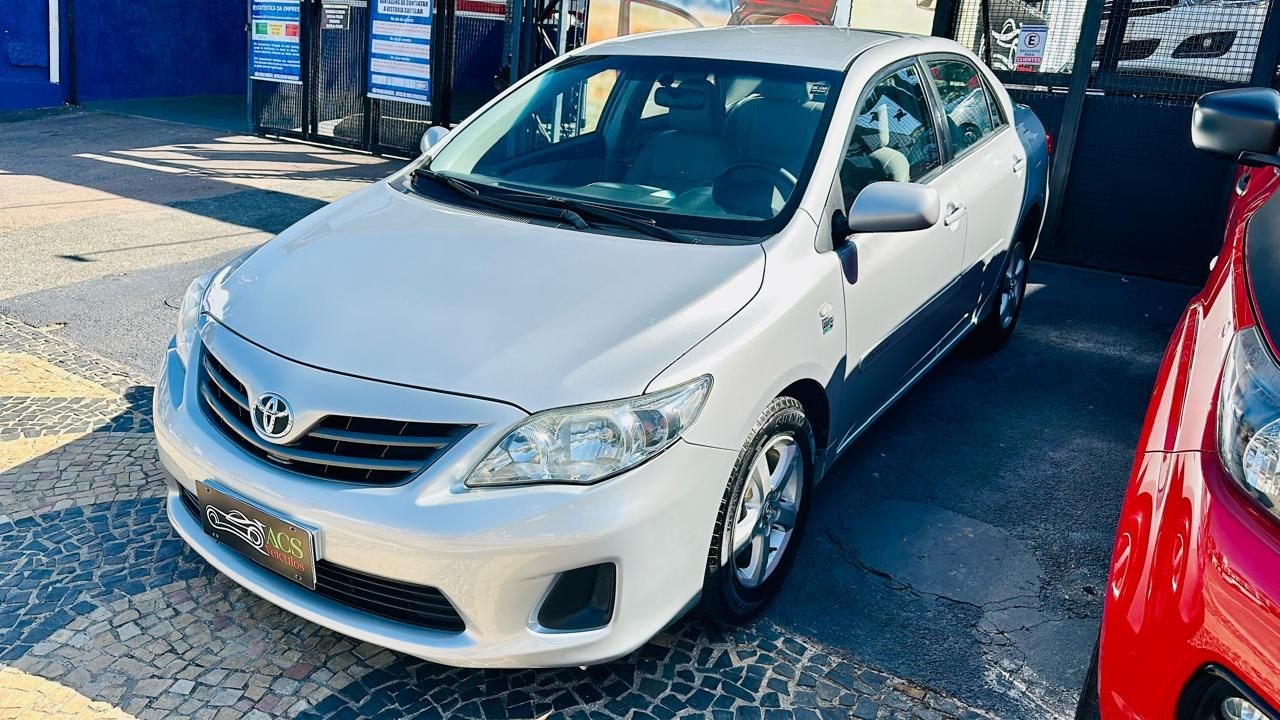 //www.autoline.com.br/carro/toyota/corolla-18-xli-16v-flex-4p-automatico/2012/valinhos-sp/24065726